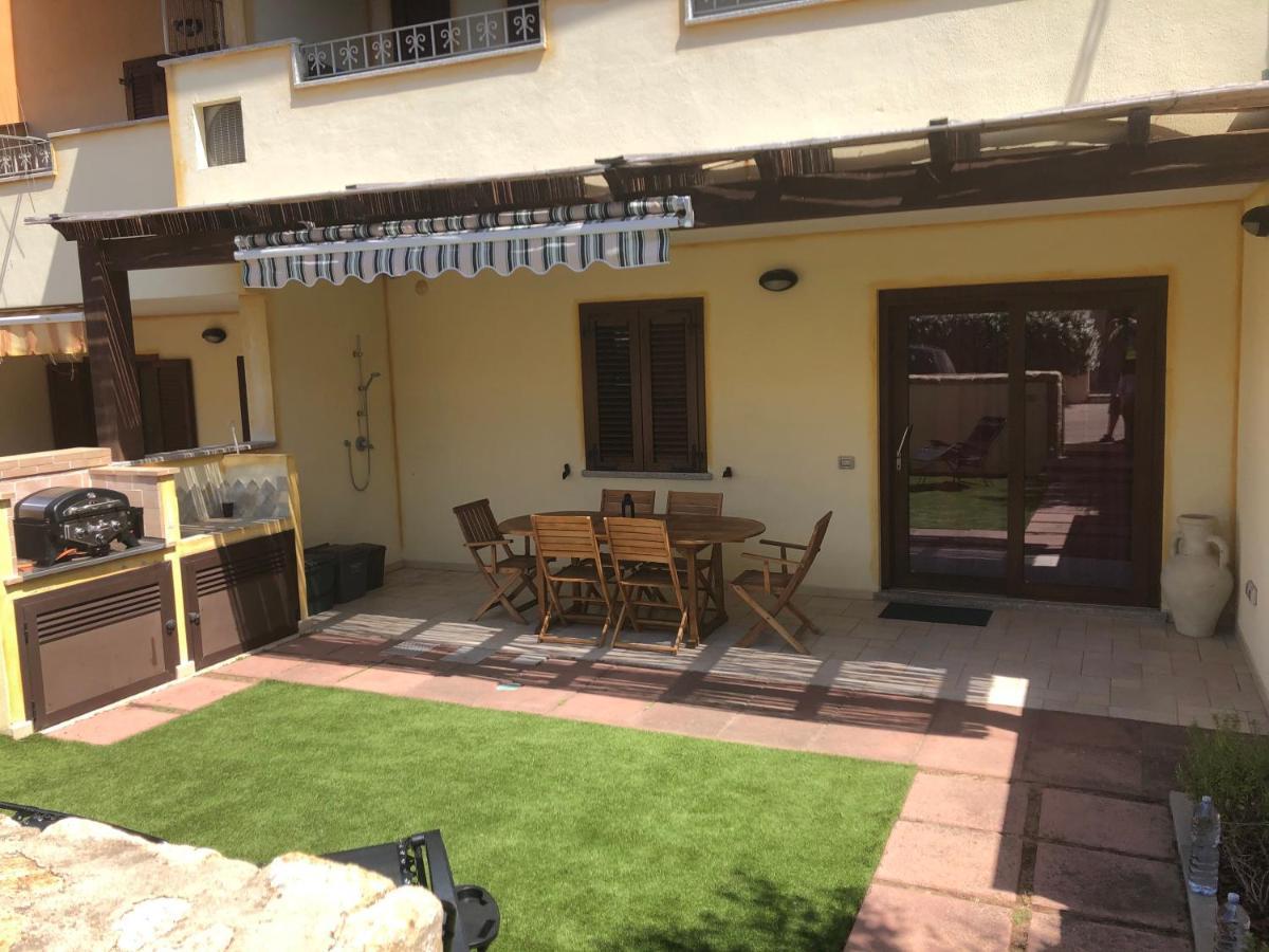 Lucrezia Apartment Valledoria Kültér fotó